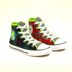 NWOT Plaid Converse High Tops